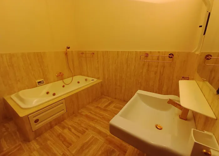 Donna Anna Homestay *